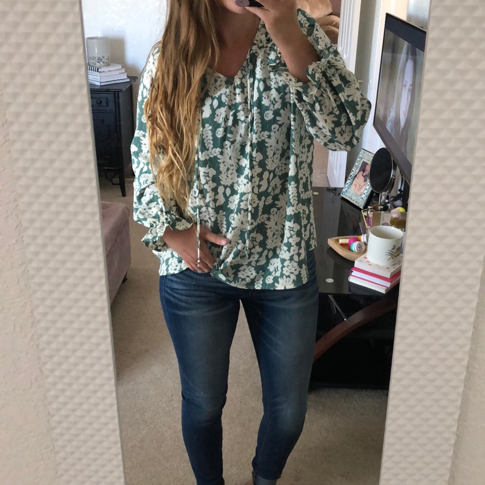 Hailey & Co Floral Blouse